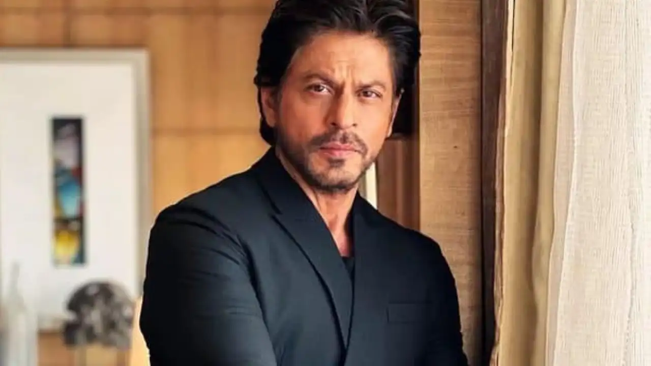 shah rukh khan seriously injured in shooting immediately to america for treatment