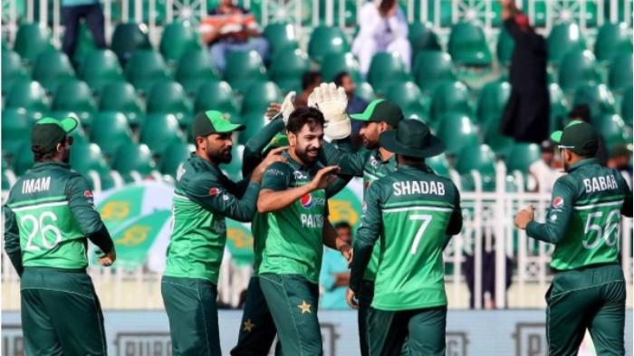 ‘పాక్ నో అంటే.. మేం రెడీ’ –  ఐస్‌ల్యాండ్ పంచ్