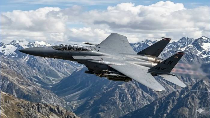 us launches high risk rescue operation after f15e crash in iran